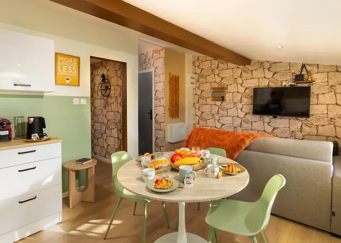 Διαμέρισμα Cap Color-Parking Public Gratuit-4 Guests-Centre-Ville